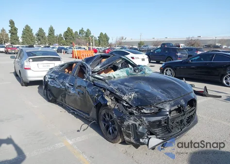 2023 BMW I4 Edrive35 z USA, uszkodzony, nr VIN WBY43AW08PFP60916